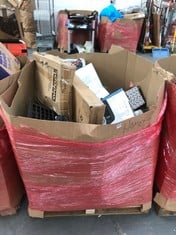 PALLET OF ASSORTED ITEMS TO INCLUDE AIDAPT HEIGHT ADJUSTABLE TOILET FRAME (KERBSIDE PALLET DELIVERY)