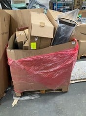 PALLET OF ASSORTED BINS AND STORAGE TO INCLUDE ADDIS SMALL KITCHEN BIN (KERBSIDE PALLET DELIVERY)