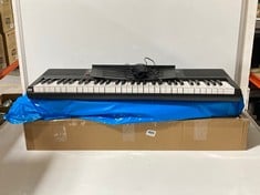 3 X ASSORTED KEYBOARDS TO INCLUDE ROCKJAM RJ361 COMPACT 61 KEY KEYBOARD