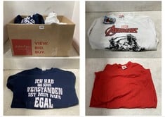 BOX OF APPROX 20 X ASSORTED ADULT CLOTHING TO INCLUDE MARVEL AVENGERS SWEATER WHITE WITH LOGO SIZE SM