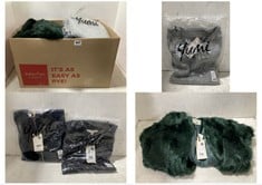 BOX OF APPROX 20 X ASSORTED ADULT CLOTHING TO INCLUDE YUMI ROLL NECK RIBBED KNIT SWEATER GREY SIZE 14