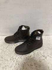 DR MARTENS COMBS LEATHER BOOTS BROWN SIZE 6.5 RRP- £120