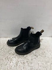 DR MARTENS 2976 LEONORE LEATHER WOMENS BOOTS BLACK SIZE 7 RRP- £152