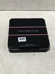 TOMMY HILFIGER REGULAR SOCKS 4-PAIRS IN METAL BOX BLACK SIZE 9-11