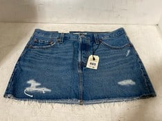 LEVI STRAUSS & CO ICON SKIRT BLUE DENIM SIZE 29