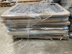 PALLET OF A VARIETY OF UPHOLSTERED BASES AND BED BASES INCLUDING BED BASES MEASURING 150X190 (MAY BE BROKEN OR INCOMPLETE).