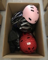 QUANTITY OF ASSORTED ITEMS TO INCLUDE BIKE HELMETS : LOCATION - RACK D