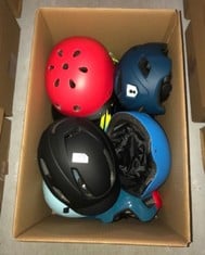 QUANTITY OF ASSORTED ITEMS TO INCLUDE BIKE HELMETS : LOCATION - RACK D