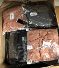 QUANTITY OF BEANIES TO INCLUDE PINK WINTER BEANIE: LOCATION - RACK H