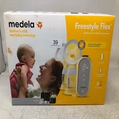 MEDELA FREESTYLE FLEX DOUBLE ELECTRIC BREAST PUMP - COMPACT SWISS DESIGN WITH USB ON-THE-GO CHARGING PORT, FEATURING MEDELA PERSONALFIT FLEX SHIELDS, SYNC WITH THE MYMEDELA APP.: LOCATION - A RACK