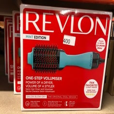 QUANTITY OF HEALTH & BEAUTY ITEMS TO INCLUDE REVLON ONE-STEP HAIR DRYER AND VOLUMISER - NEW MINT EDITION (ONE-STEP, 2-IN-1 STYLING TOOL, IONIC AND CERAMIC TECHNOLOGY, UNIQUE OVAL DESIGN, FOR MID TO L