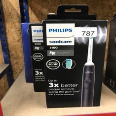 QUANTITY OF HEALTH & BEAUTY ITEMS TO INCLUDE PHILIPS SONICARE 3100 SERIES ELECTRIC TOOTHBRUSH, SONIC TOOTHBRUSH, PRESSURE SENSOR AND TIMER, BLACK, HX3671/14: LOCATION - F RACK