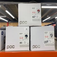 QUANTITY OF SPORTS & EXERCISE ITEMS TO INCLUDE POC OMNE AIR MIPS BIKE HELMET - WHETHER CYCLING TO WORK, EXPLORING GRAVEL TRACKS OR ON THE LOCAL TRAILS, THE HELMET GIVES TRUSTED PROTECTION, LEAD BLUE