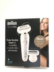 BRAUN SILK-ÉPIL 9 FLEX 9-002 - EPILATOR WITH FLEXIBLE HEAD FOR EASIER HAIR REMOVAL, WHITE/GOLD.: LOCATION - TOP 50 RACK