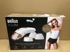 BRAUN IPL SILK-EXPERT PRO 5, PERMANENT VISIBLE HAIR REMOVAL WITH POUCH, 1 WIDE & 2 PRECISION HEADS & VENUS RAZOR, ALTERNATIVE FOR LASER HAIR REMOVAL, GIFT FOR WOMEN, PL5387, WHITE/GOLD.: LOCATION - E