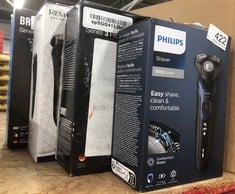 QUANTITY OF HEALTH & BEAUTY ITEMS TO INCLUDE PHILIPS SHAVER SERIES 5000 - WET & DRY ELECTRIC MEN'S SHAVER IN METALLIC BLUE WITH PRECISION TRIMMER AND SOFT POUCH TRAVEL CASE (MODEL S5465/18): LOCATION