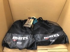 QUANTITY OF SPORTS & EXERCISE ITEMS TO INCLUDE MARES CLASSIC NG BOOTS UNISEX WATER SHOE BLACK: LOCATION - G RACK