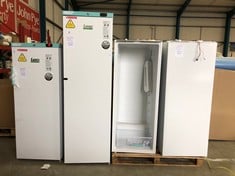 4 X LEC FREESTANDING MEDICAL FRIDGES: LOCATION - FRONT FLOOR(COLLECTION OR OPTIONAL DELIVERY AVAILABLE)