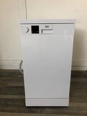 BEKO FREESTANDING SLIMLINE DISHWASHER MODEL DVS04X20 RRP £269: LOCATION - FRONT FLOOR(COLLECTION OR OPTIONAL DELIVERY AVAILABLE)