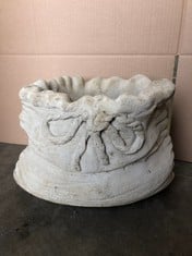 SACK PLANTER - SMALL SACK SHAPED PLANTER - COLLECTION ONLY - LOCATION FRONT FLOOR