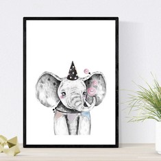 17 X NACNIC CHILDREN'S FILM ELEPHANT POSTER PARTY ANIMALS CHILDREN SIZE A4 UNFRAMED - TOTAL RRP £204: LOCATION - B RACK