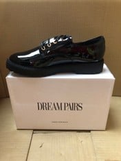 5 X DREAMPARIS WOMANS SHOES UK SIZE 7: LOCATION - D RACK