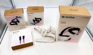 QUANTITY OF ASSORTED OCULUS QUEST ITEMS TO INCLUDE OCULUS QUEST 2 ELITE HEADSTRAP  VR ACCESSORIES.: LOCATION - E