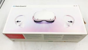 META QUEST 2 128GB VR HEADSET: MODEL NO KW49CM: LOCATION - F