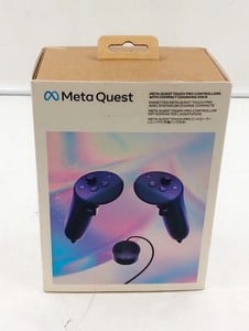 META QUEST TOUCH PRO CONTROLLERS WITH COMPACT CHARGING DOCK  VR CONTROLLERS.: LOCATION - F