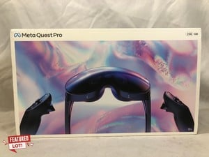 META QUEST PRO 256GB VR HEADSET (RRP - £945): MODEL NO DK94EC: LOCATION - A