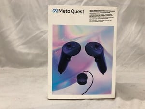 META QUEST TOUCH PRO CONTROLLERS WITH COMPACT CHARGING DOCK  VR CONTROLLERS.: LOCATION - C