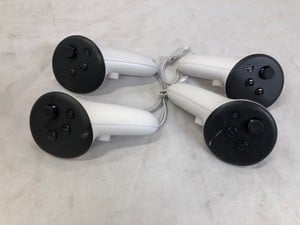 4X META QUEST 3 VR CONTROLLERS  VR CONTROLLERS.: LOCATION - D