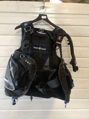 AQUA LUNG PRO HD SCUBA DIVING VEST, SIZE XS