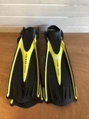 2 X PAIRS OF FINS TO INC IMPREX DUO