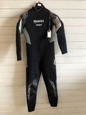 MARES REEF WETSUIT, SIZE M