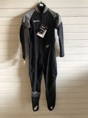 MARES ULTRASKIN STEAMER SUIT, SIZE M