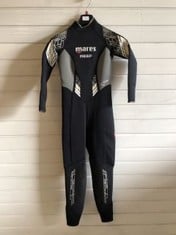 MARES REEF WETSUIT, SIZE S