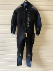 AQUA LUNG DYNAFLEX WETSUIT, SIZE M