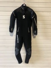 SCUBAPRO DEFINITION SUIT, SIZE S