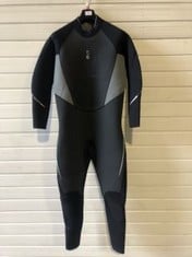 FOURTH ELEMENT XENOS WETSUIT, SIZE XXL