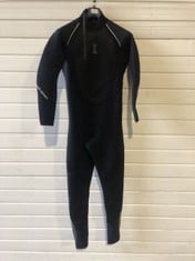 FOURTH ELEMENT PROTEUS II WETSUIT, SIZE M