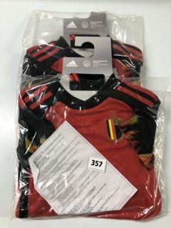 ADIDAS CHILDRENS ROYAL BELGIAN FA 1895 FOOTBALL KIT - SIZE 2 - 3 YEARS