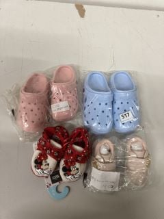 4 X CHILDREN'S SHOES INC MINI MOUSE SLIPPERS SIZE: UK TODDLER 4