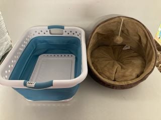 2 X ITEMS TO INCLUDE LAUNDRY BASKET