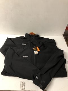 2 X DEWALT JACKETS SIZE XXL