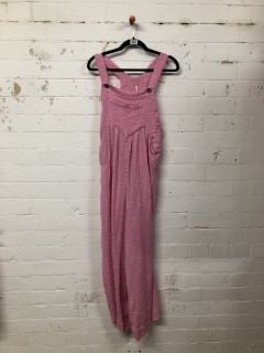 WOMEN'S DESIGNER DRESS IN PINK - SIZE S - RRP $98