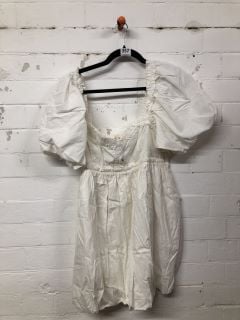 WOMEN'S DESIGNER DRESS IN IVORY - SIZE L - RRP £78