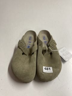 PAIR OF BIRKENSTOCK SANDALS IN SAGE GREEN - SIZE UK 5