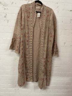 WOMEN'S DESIGNER LONG CARDIGAN IN MAUVE FLORAL COMBO - SIZE XL - RRP $298