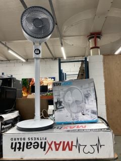 MAX HEALTH FITNESS BOARD, MEACO AIR CIRCULATOR AND A 16" WALL FAN